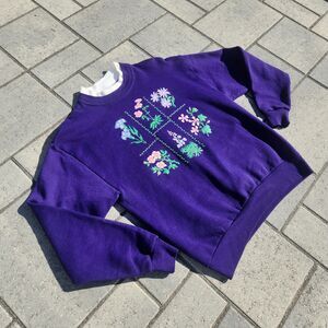 Womens 90s Purple/Pink Floral Spring Grannycore Cottage Botanical Sweatshirt VTG